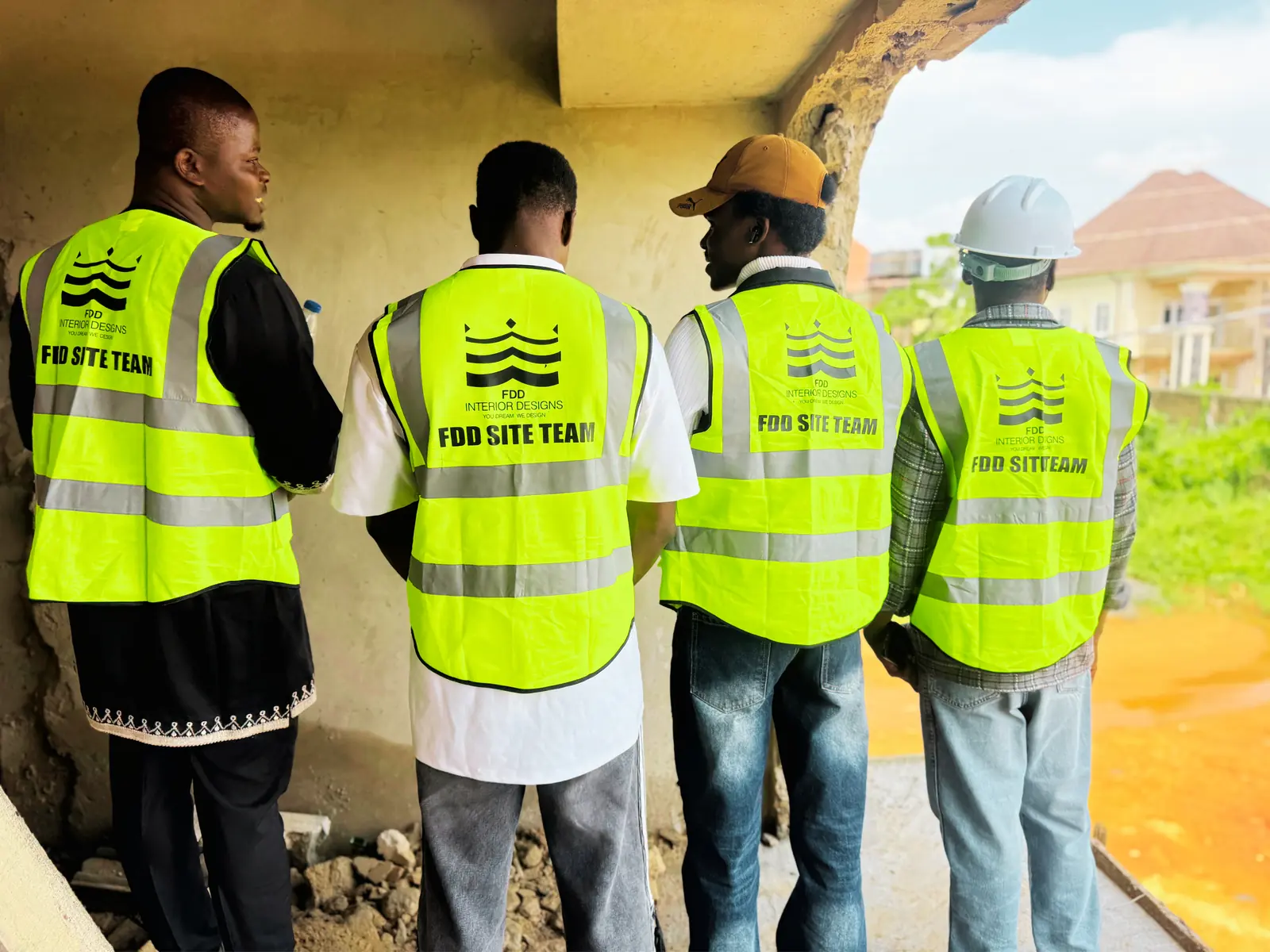 The FDD site team on a live build